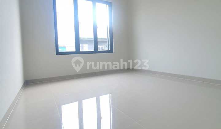 FOR SALE 2-STORY MODERN MINIMALIST HOUSE IN FINAL STAGE AT BUMI PUSPITEK ASRI PAGEDANGAN - TANGERANG 2