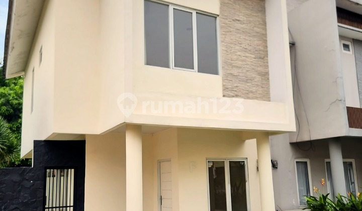Rumah Bagus Rapih Siap Huni di Andara Park Residence, Cinere - Depok