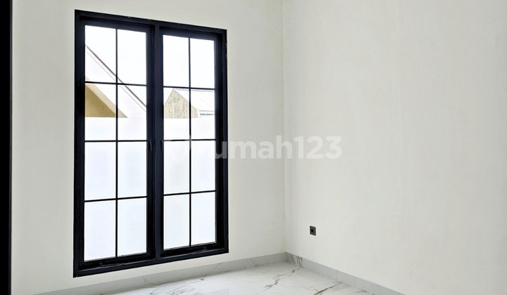 Rumah Baru American Classic With Pool di Bintaro 3 - Tangsel 2