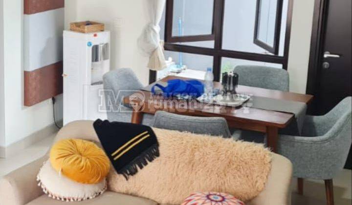 Rumah Rapi Terawat Full Furnish Lokasi Strategis Di The Mozia  2