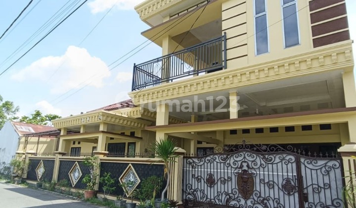 NEAT AND COMFORTABLE LUXURY HOUSE READY TO OCCUPY IN TANGKERANG PEKANBARU NEAT AND COMFORTABLE LUXURY HOUSE READY TO OCCUPY IN TANGKERANG PEKANBARU