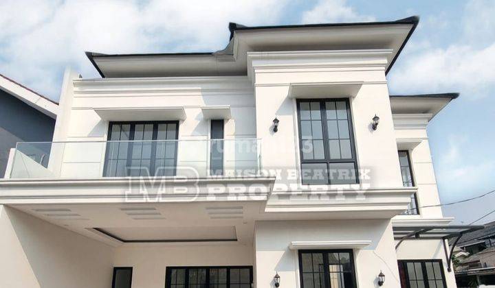 Rumah Baru Hoek Siap Huni Model Modern Classic Lokasi Strategis 1