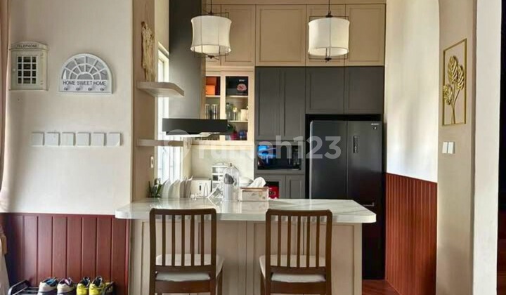 Dijual Rumah Mewah Full Furnish Tinggal Bawa Koper Aja ‼️Strategis di Jatisampurna - Bekasi 2