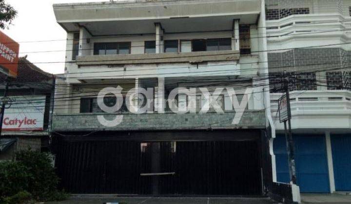 RUKO KOSONGAN 3 LANTAI DI RAYA KUTA BADUNG, BALI 1