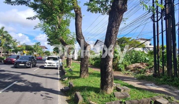 Tanah Strategis di Sunset Road Seminyak Badung, Bali Tanah Strategis di Sunset Road Seminyak Badung, Bali