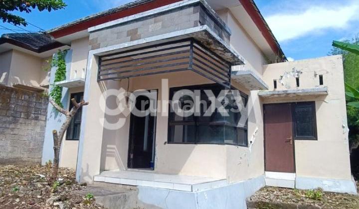 Rumah di Perum Beranda Hijau Raya Kutuh Goa Gong Badung, Bali 2