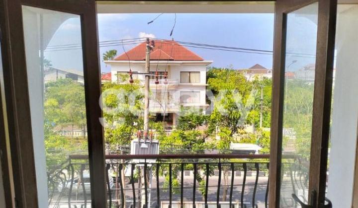 Ruko Strategis 3 Lantai Sunset Road Boulevard Badung, Bali