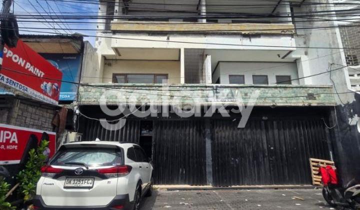 RUKO KOSONGAN 3 LANTAI DI RAYA KUTA BADUNG, BALI