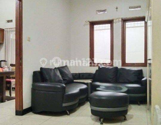 Hunian Modern Minimalis Taman Kopo Indah Pasti Dijamin Betah 2