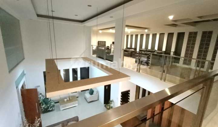 Upgrade Keluargamu !! Rumah Sultan Kawasan Elite Singgasana Pradana Nego Sampe Jadi !! Upgrade Keluargamu !! Rumah Sultan Kawasan Elite Singgasana Pradana Nego Sampe Jadi !!