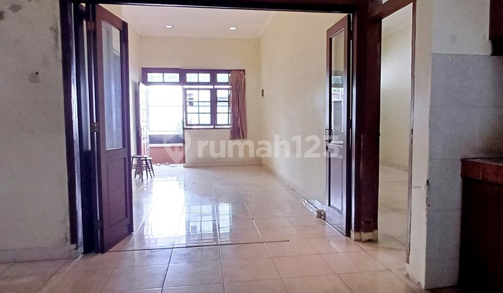 UPGRADE YOUR LIFE !! Spacious House NEGOTIABLE UNTIL SOLD in Taman Kopo Indah 1, come survey.