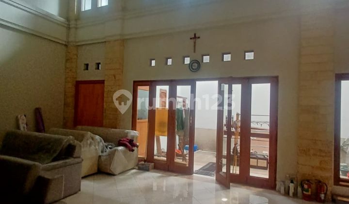 Cuann !! Rumah Mekar Wangi Lokasi Strategis Yu Survey! Butuh Segera Terjual Cuann !! Rumah Mekar Wangi Lokasi Strategis Yu Survey! Butuh Segera Terjual