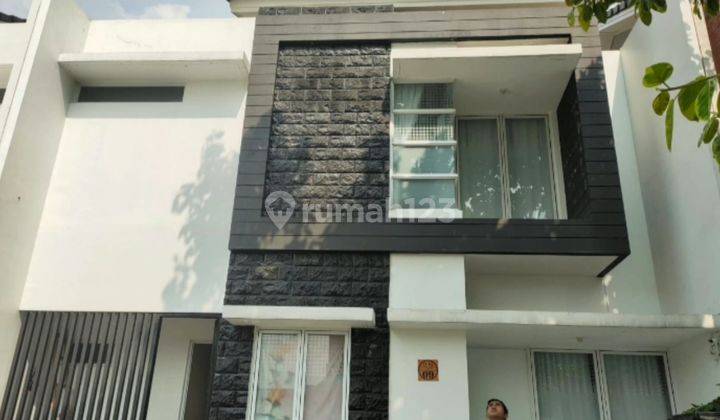 Dijual Cepat ! Rumah boulevard grand wisata 1