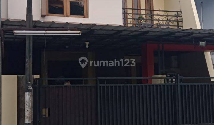 For sale rumah 2lantai di perum bumirinjani 2