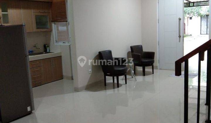 Dijual Rumah 2lantai Grand Wisata 2