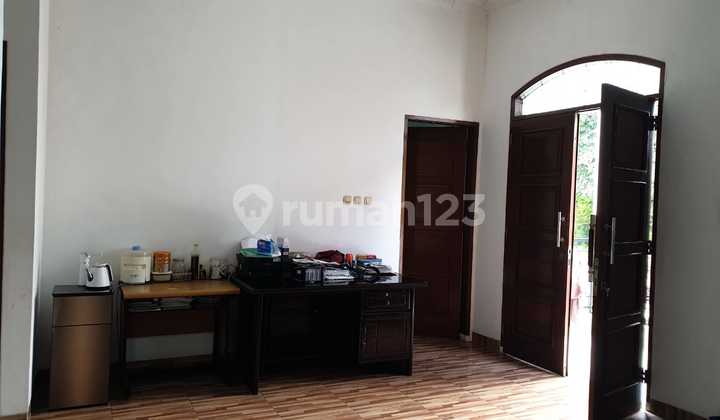 Dijual Rumah dan Tempat Usaha 2 Lantai 2
