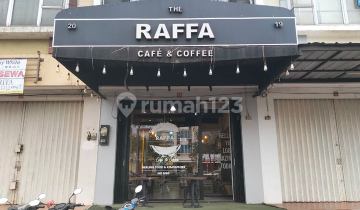 For Sale 3-Story Shophouse Ready to Occupy Fully Furnished