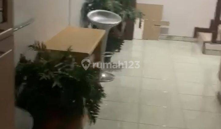 RUMAH KOST DAN USAHA KOMERSIL JAKARTA SELATAN 12