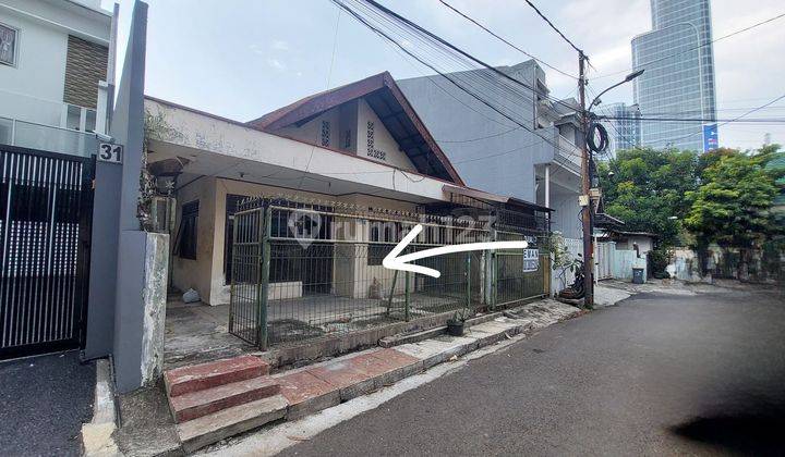 Jual Rumah Hitung Tanah dekat apartemen grren Pramuka Jakarta Pusat 1