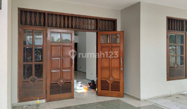 Disewakan Rumah Bagus 2lantai di Komplek Gudang Peluru Jakarta Selatan 2