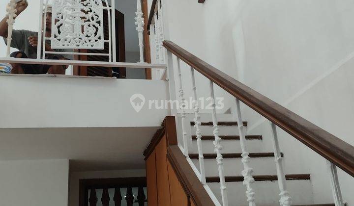 Disewakan Rumah Bagus 2lantai di Komplek Gudang Peluru Jakarta Selatan 5