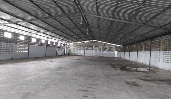 Disewakan Gudang 8 Bangunan di Kawasan Cipendawa Narogong Bekasi  4