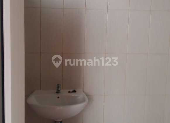 Disewakan Rumah 3kamar 2lantai di Perumahan Springville Bekasi 7