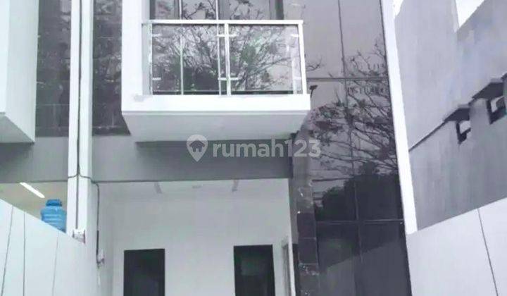 Rumah baru 2 lantai
Cipinang Raya, Rawamangun 1