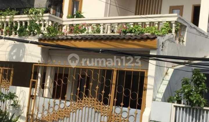 Rumah 2 Lantai SHM di Pondok Kelapa, Jakarta Timur