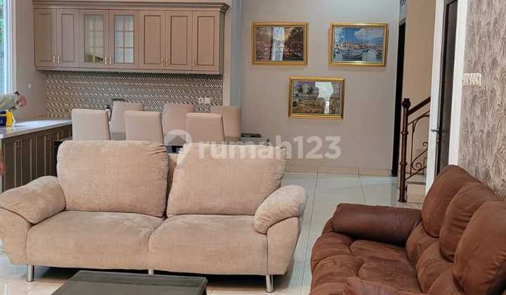 Rumah 2 Lantai Dalam Komplek di Pondok Kelapa, Jakarta Timur Rumah 2 Lantai Dalam Komplek di Pondok Kelapa, Jakarta Timur