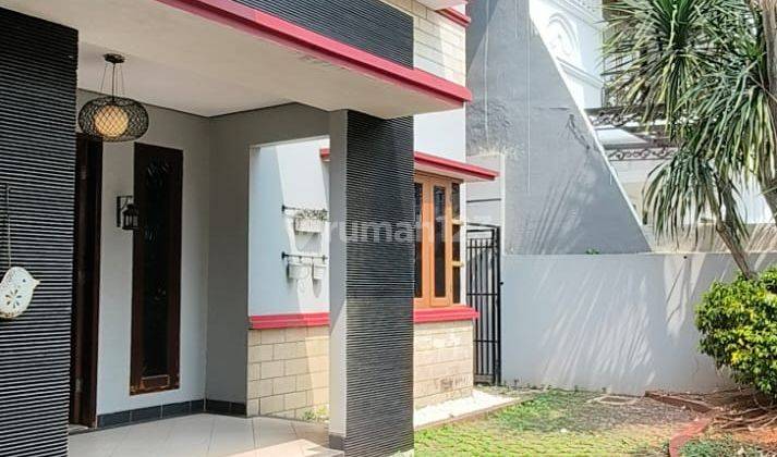 Rumah 2 Lantai Bagus SHM di Jalan H. Naman, Bekasi 2