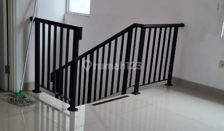 Disewakan Rumah Cluster Depan Grand Galaxy Park Mall Bekasi 2