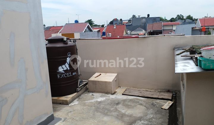 For Sale Nice 3-Story Ready-to-Use Shop House in Grand Galaxy City, Bekasi (dewgx) 2