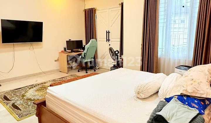 Dijual Rumah Bagus Hook 2 Lt di Taman Galaxy, Bekasi (jefgx)