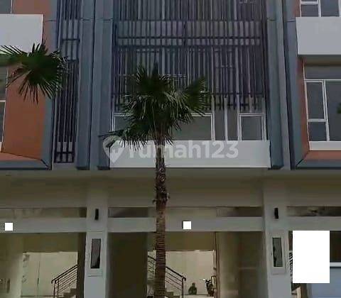 Ruko di Cleon Jakarta Garden City, Jakarta Timur 213 m Bagus 1