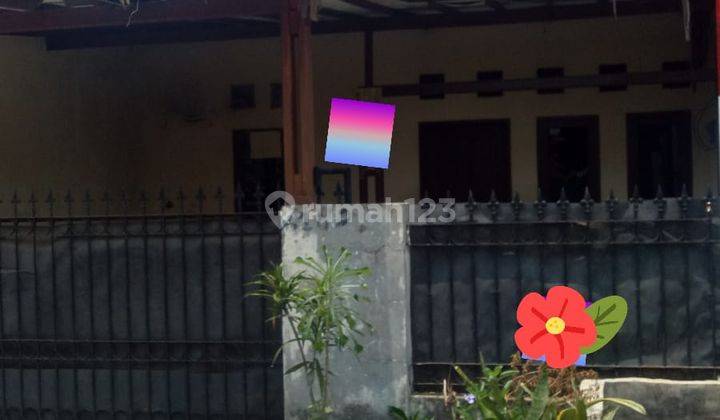 Rumah Butuh Renovasi SHM di Duta Kranji, Bekasi 1