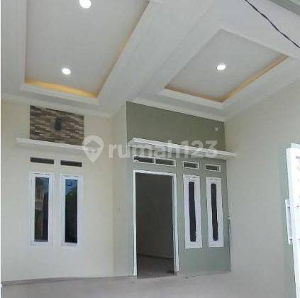 Rumah Sudah Renovasi di Villa Mutiara Gading 3, Bekasi 2