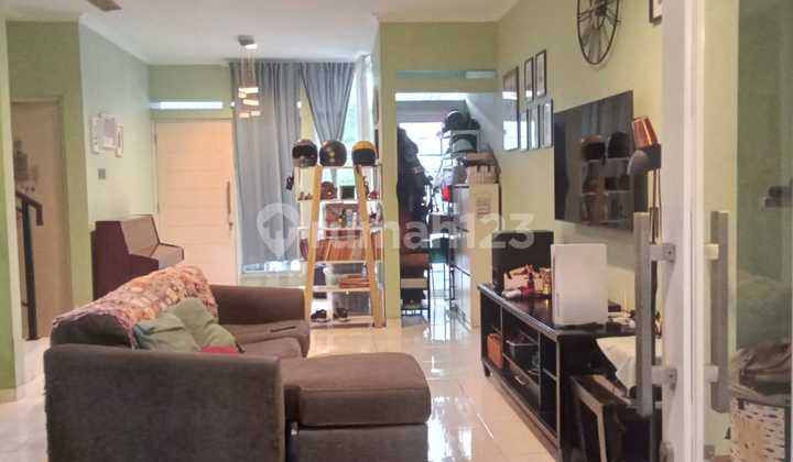 Rumah Bagus Semi Furnished HGB Metland Menteng, Jakarta Timur