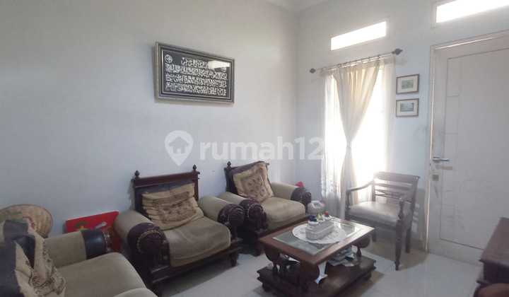 Rumah Bagus Semi Furnished SHM Duta Harapan, Bekasi 2