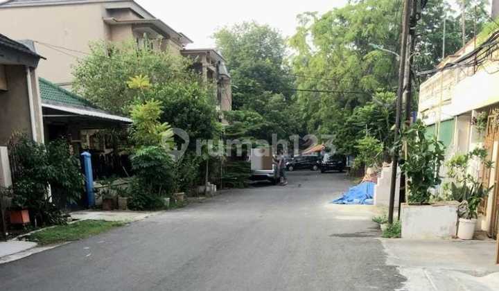 Rumah 2 Lantai SHM di Pondok Kelapa, Jakarta Timur 2