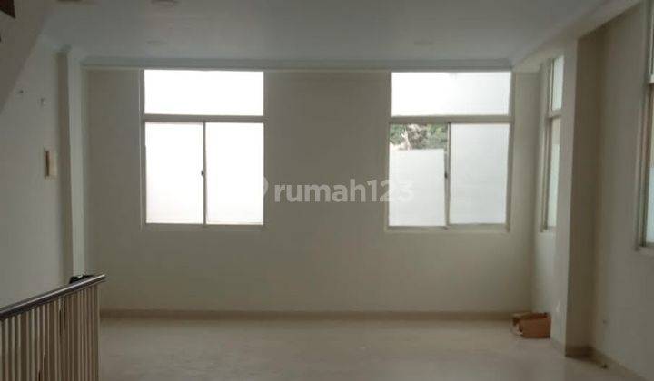 Disewakan Ruko Dgn Lokasi Strategis di Grand Galaxy , Pekayon , Bekasi (lishi) 1