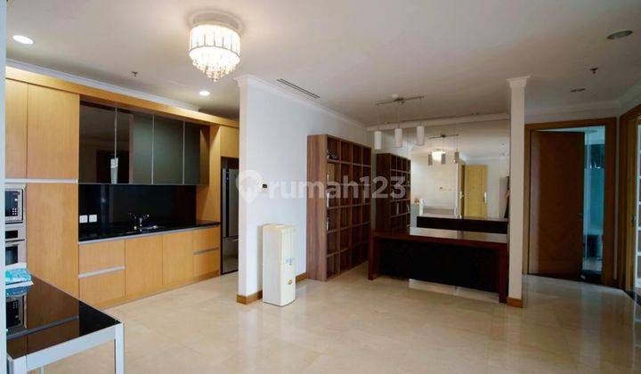 Apartement Kempinski Residence 2 BR Bagus 2