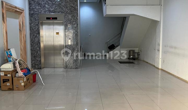 Ruko di Kirana Boutique Office, Jakarta Utara 384 m Bagus HGB Ruko di Kirana Boutique Office, Jakarta Utara 384 m Bagus HGB