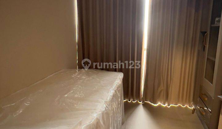 Apartement Menara Jakarta 2 BR Furnished Bagus 2