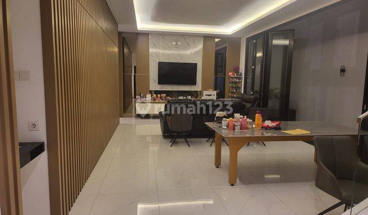 Rumah 2 Lantai Bagus Furnished Sertifikat Hak Milik di Pangkalan Asem, Jakarta Pusat 2