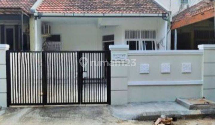 Rumah Bagus SHM di Perum Taman Pegangsaan Indah, Jakarta Utara 1