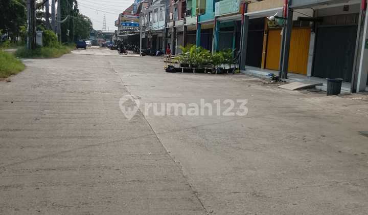 For Rent: Nice 2-Storey Shophouse, Connected 3 Units at Pesona Anggrek, Kaliabang, Bekasi (sheinnyichahi) For Rent: Nice 2-Storey Shophouse, Connected 3 Units at Pesona Anggrek, Kaliabang, Bekasi (sheinnyichahi)