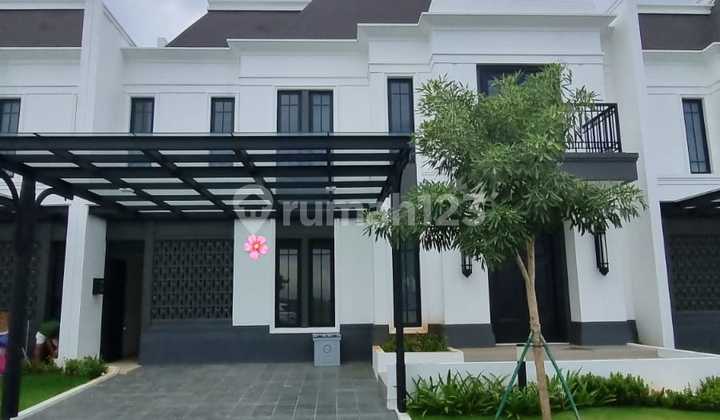 Disewakan Rumah Bangunan Baru di Cluster Jasmia Summarecon Crown Gading