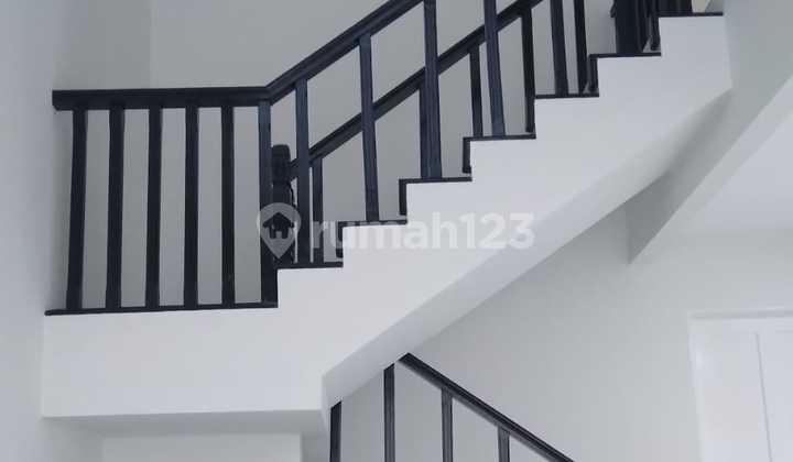 Dijual Rumah Bagus di Taman Modern, Cakung, Jakarta Timur (agahi) 2