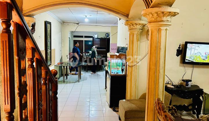 Nice House Suitable for Business / Boarding House in Pisangan Timur, Pulo Gadung (agathahi) 2